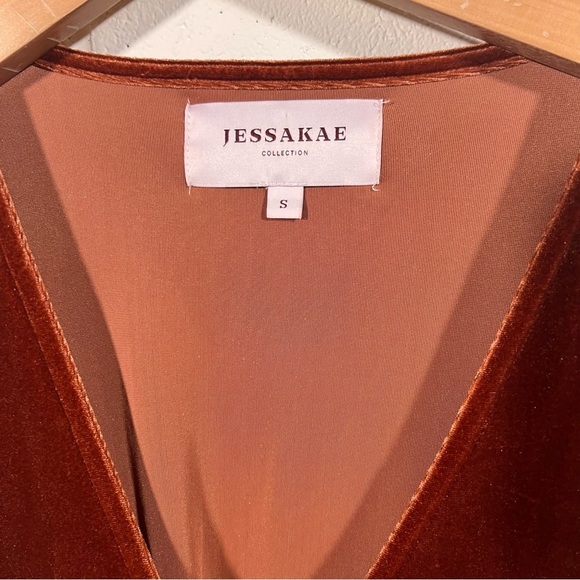 JessaKae Velvet Dress Size Small - Picture 4 of 5